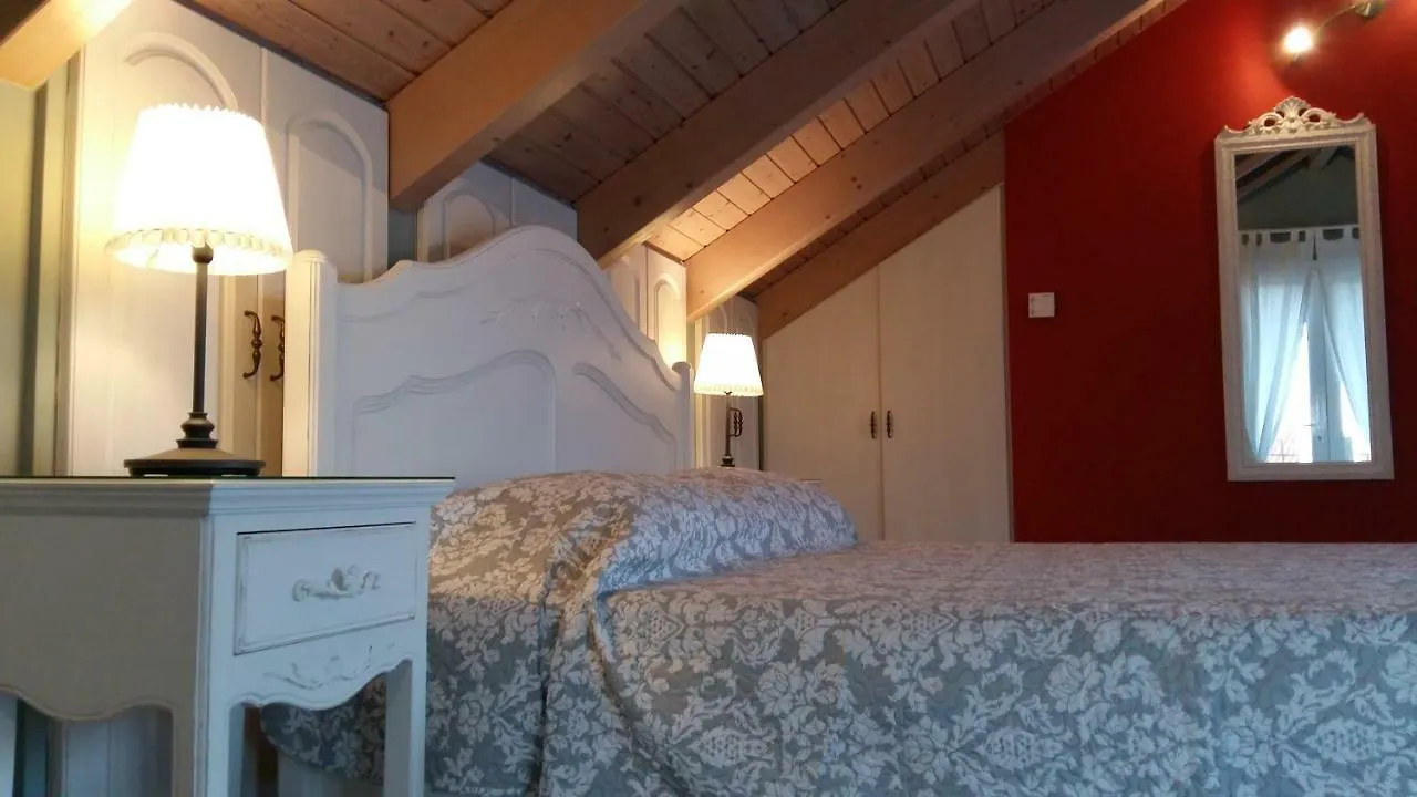 Margarita'S Attic-The Suite Loft Spartià Lodge